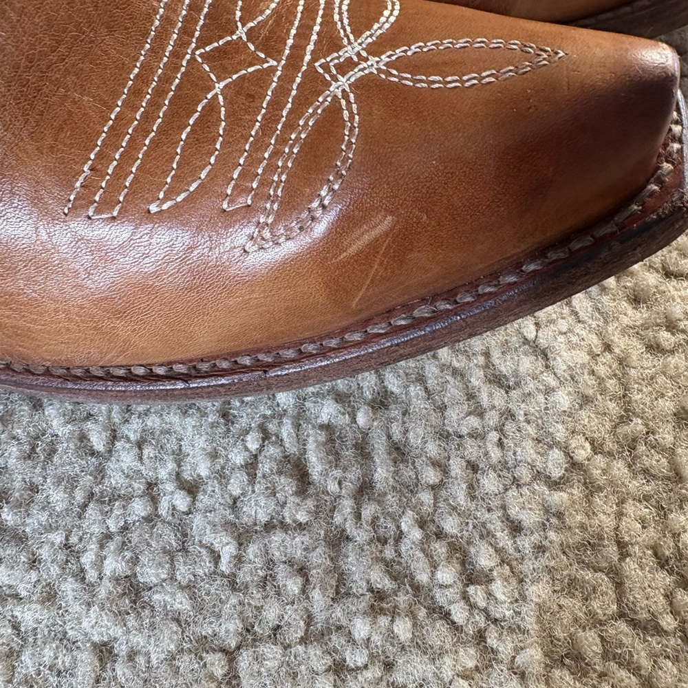 Tall Lace-Up Women's Leather Boots in Brown - Picture 4 of 11